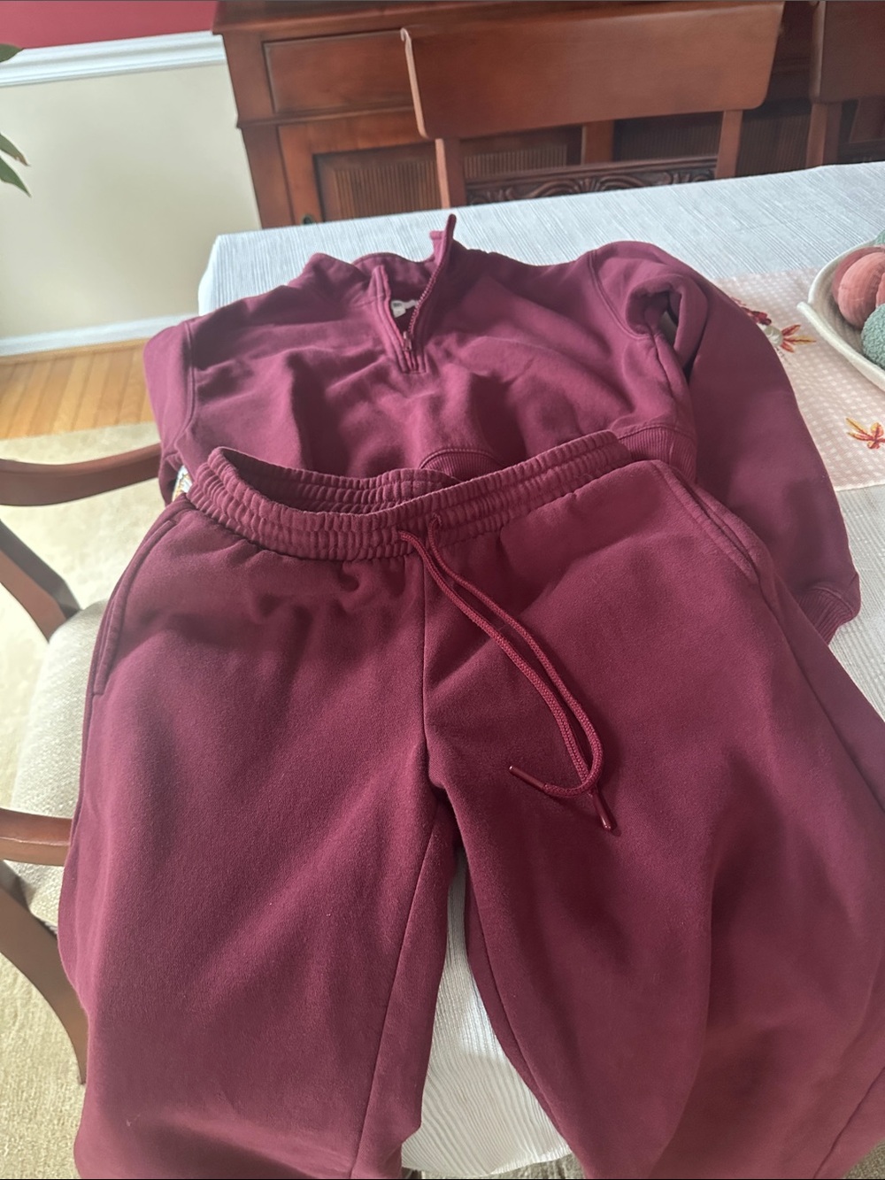 bp Burgundy Quarter-Zip Pullover and Jogger Sweatpants Set. Top is S &pants XS
